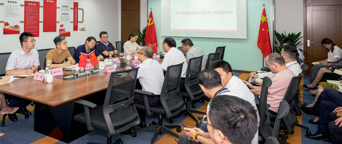 为旅游插上航空“同党”，给旅游增添科技“引擎”，用立异创立更大价值