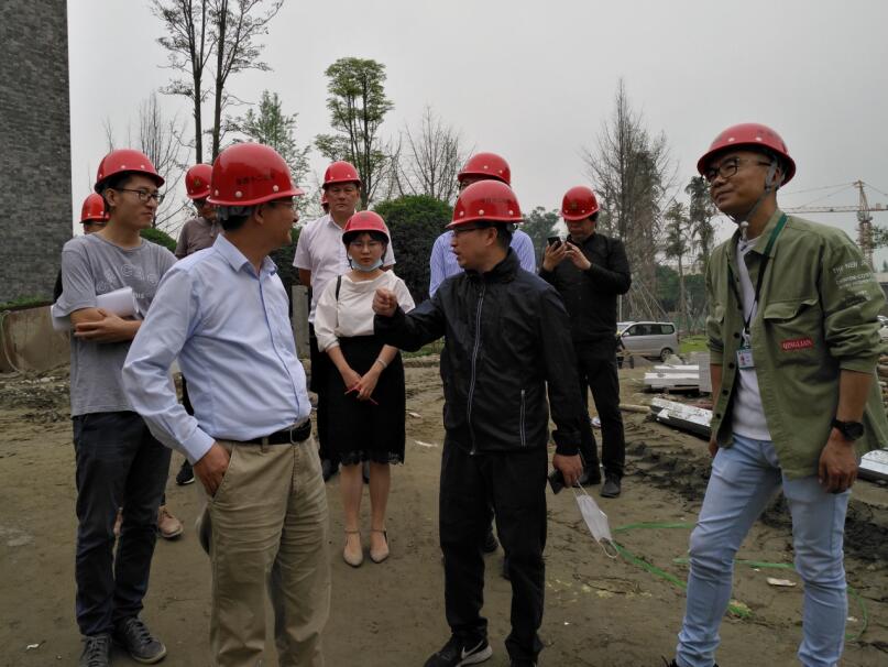 银娱优越会集团向导检查金牛宾馆工程推进事情