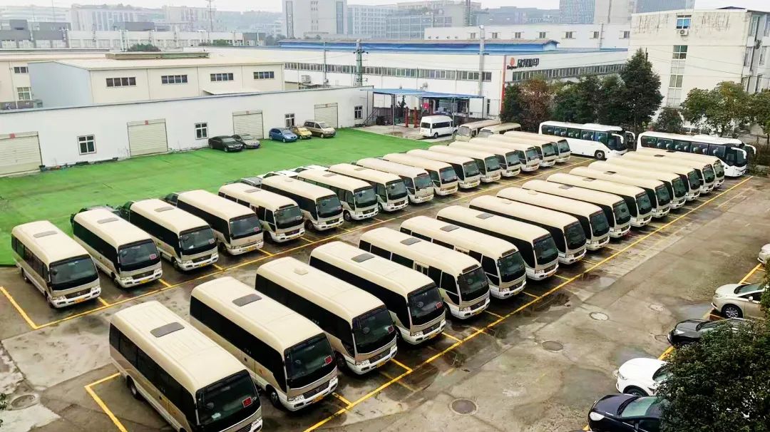 省银娱优越会集团礼宾车队天天“体检” 全力包管大运会用车清静