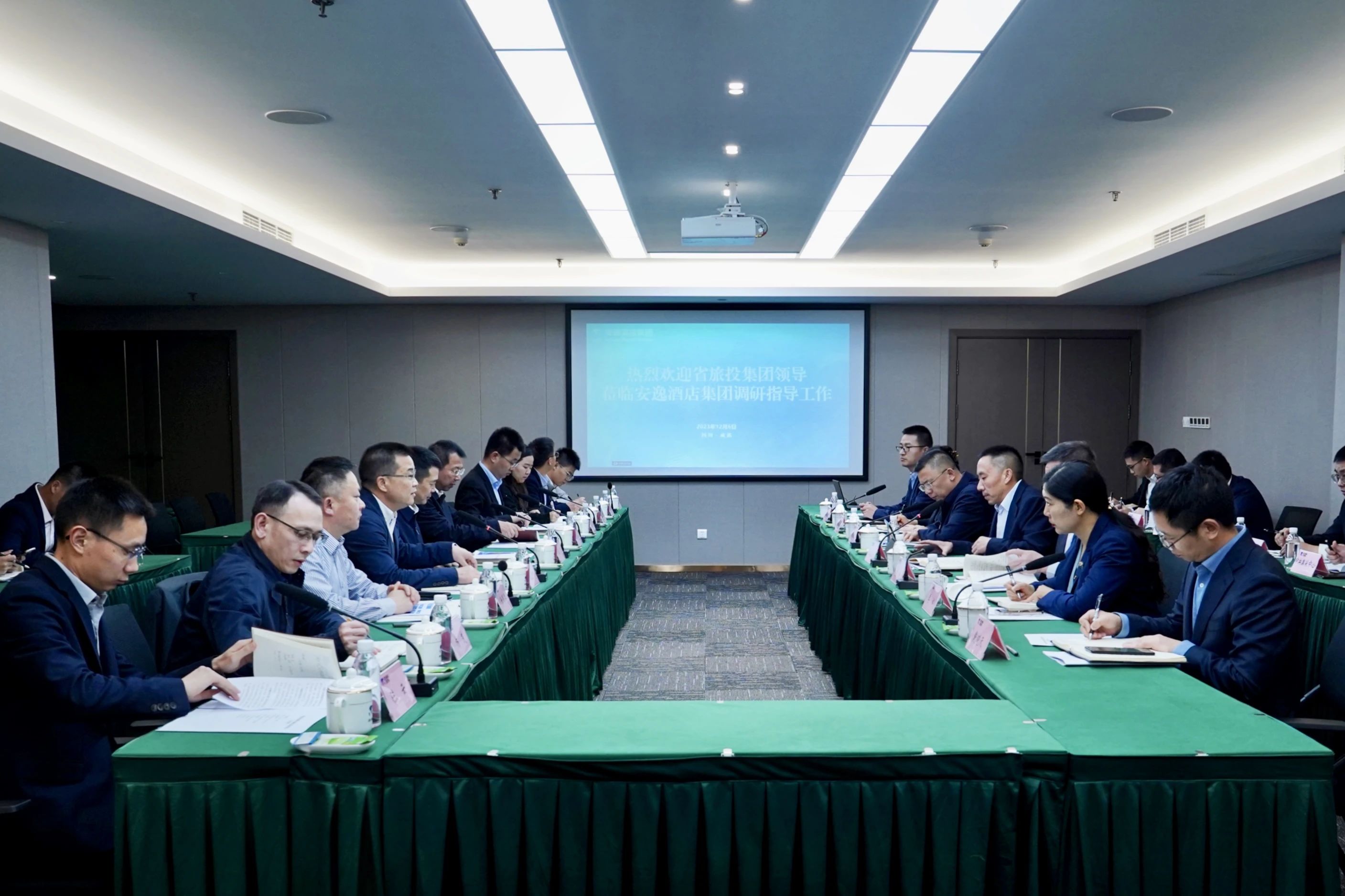 省银娱优越会集团党委书记、董事长游勇率队赴二级子公司调研