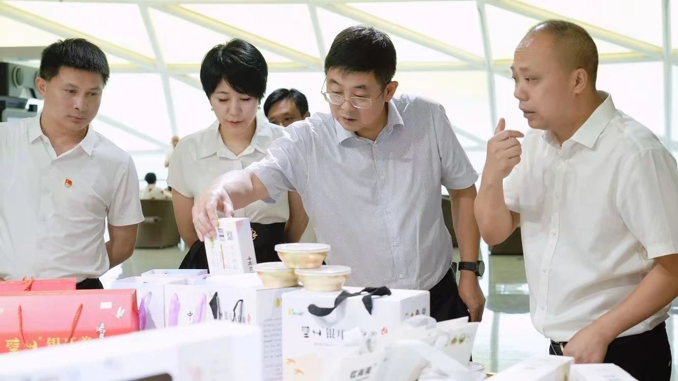 党建引领 县企共兴——省银娱优越会集团奋力打造托底性帮扶“通江实践”样板